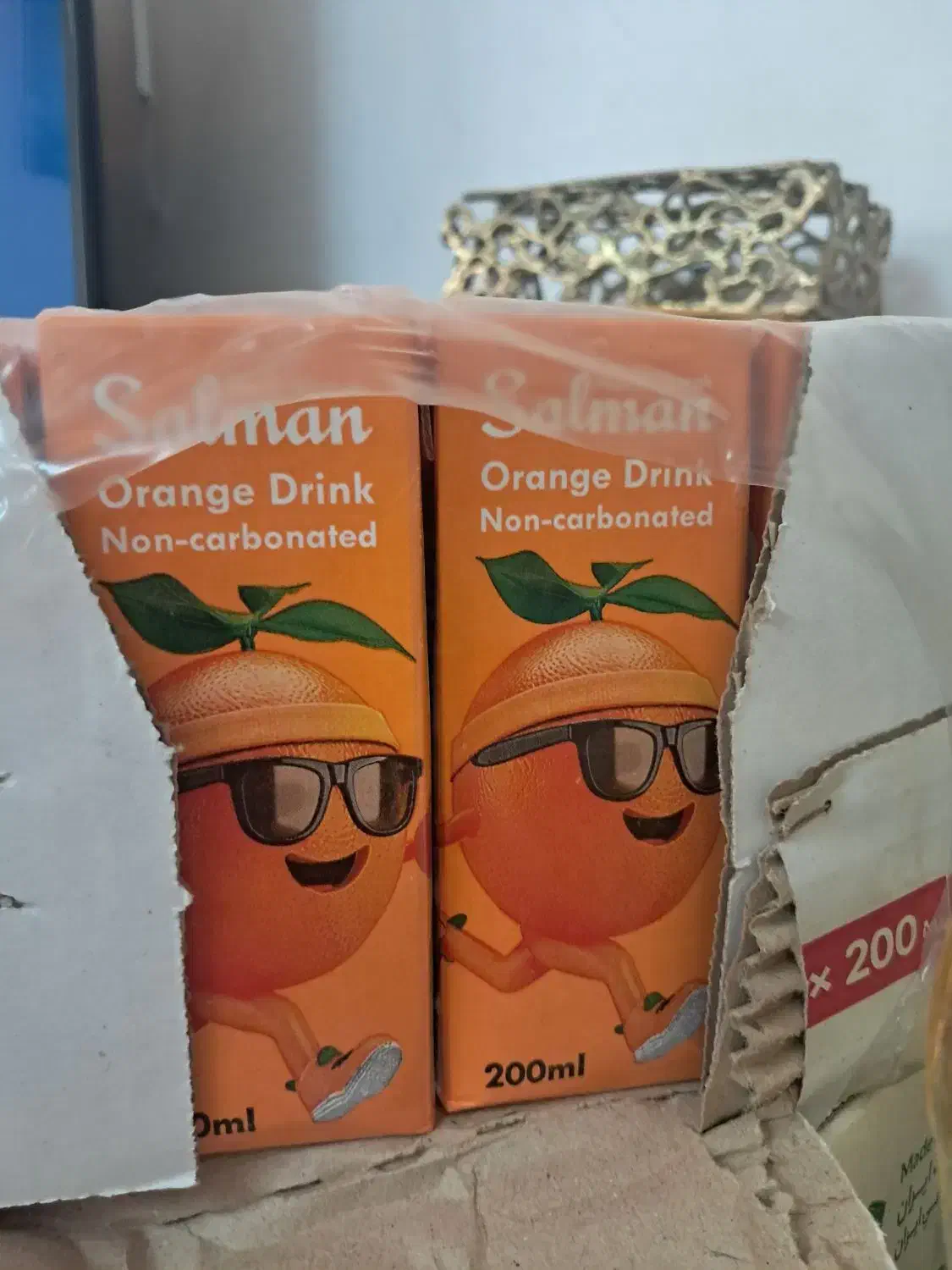 انواع آبمیوه و کنسرو|حراج|باقرشهر, |دیوار