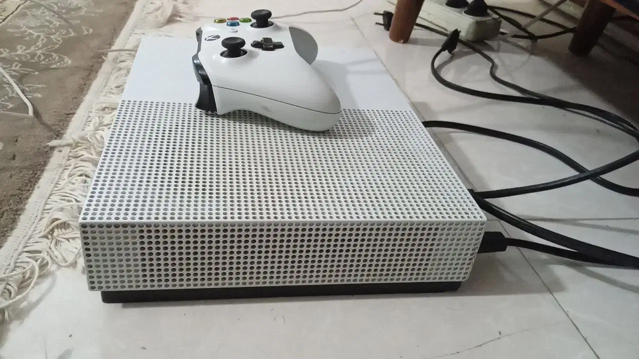 Xbox one s|کنسول، بازی ویدئویی و آنلاین|رشت, شهرک آیت الله منتظری|دیوار