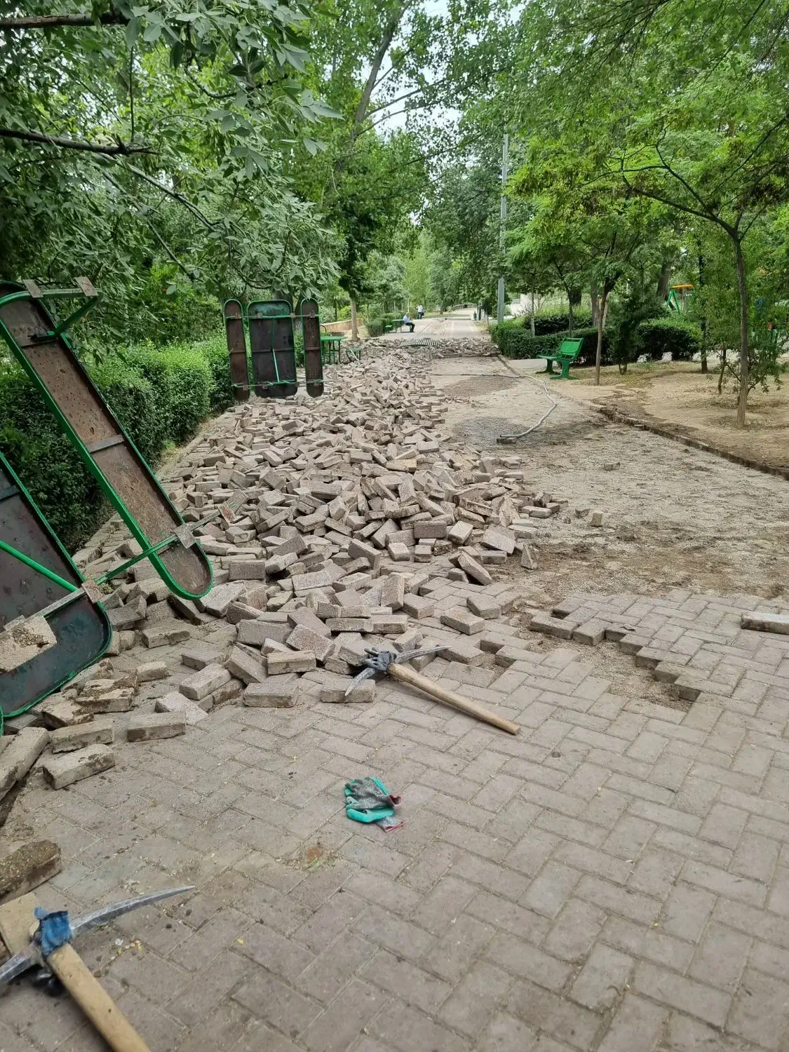 کفپوش بتنی موزاییک|مصالح و تجهیزات ساختمان|تهران, بوستان سرخه حصار|دیوار