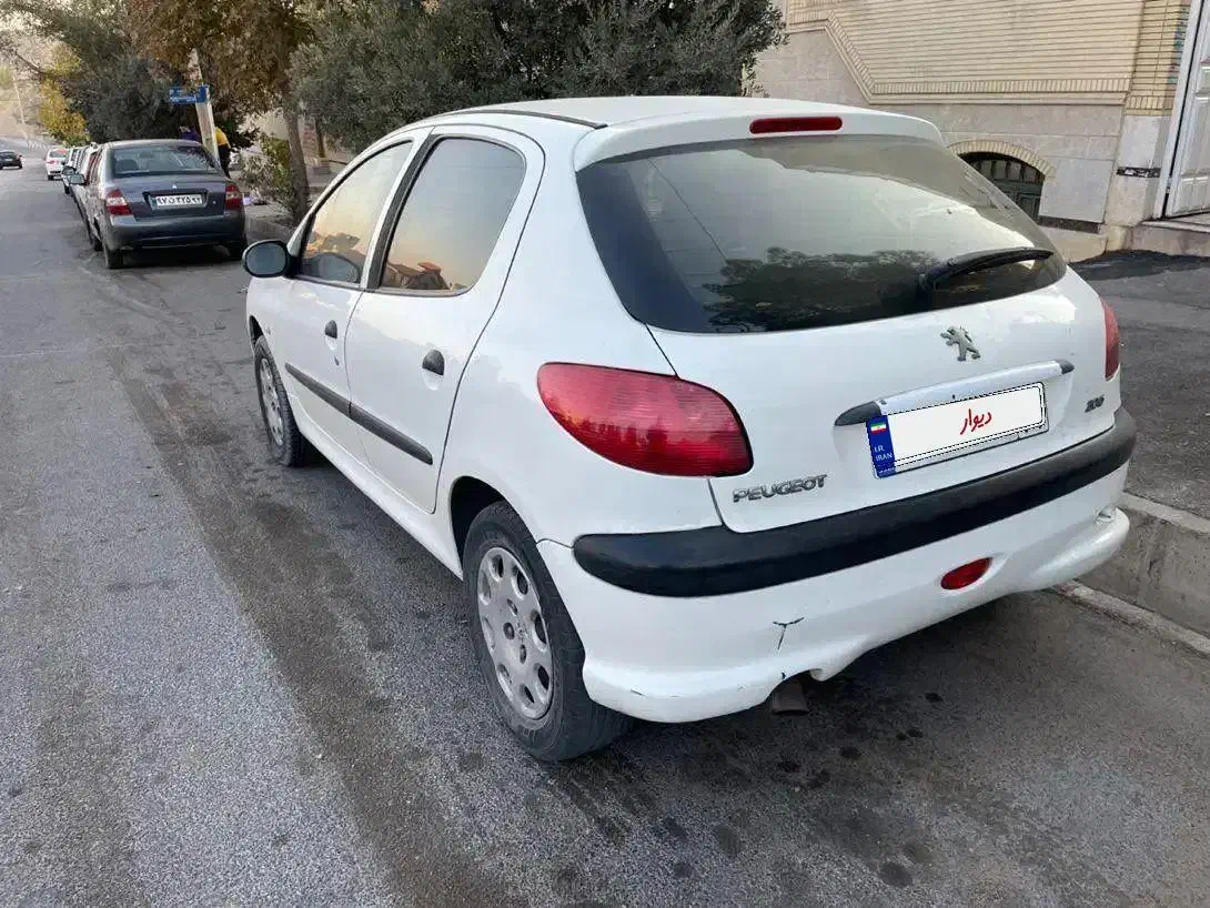 پژو ۲۰۶ مدل آخر ۸۹ خونگی|خودرو سواری و وانت|صدرا-فارس, فاز ۲|دیوار