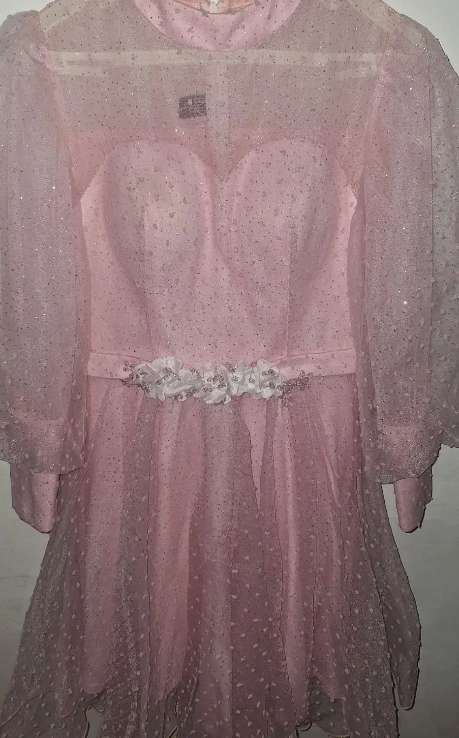 لباس مجلسی|لباس|اصفهان, خواجو|دیوار