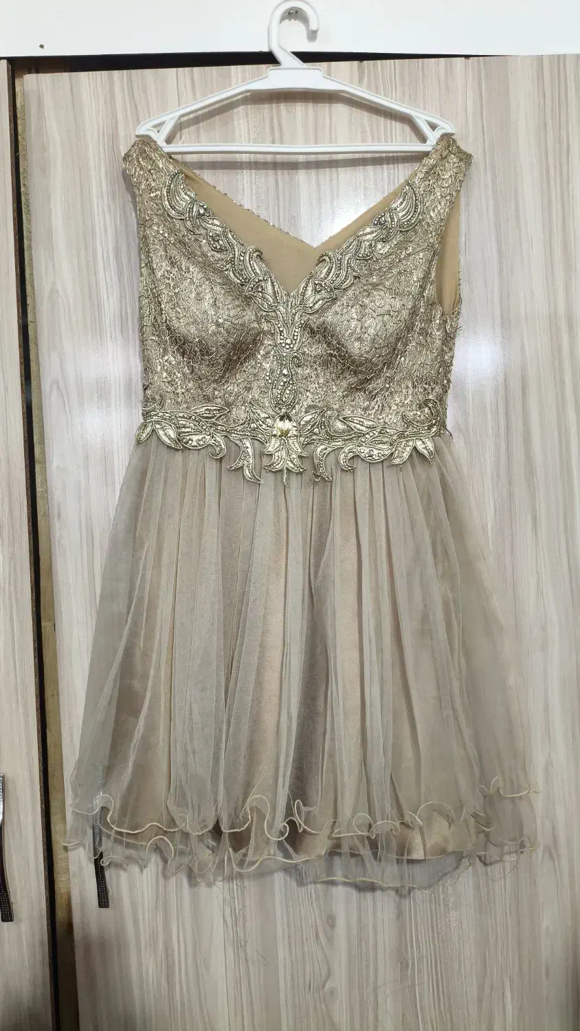 لباس نازنین|لباس|ارومیه, |دیوار