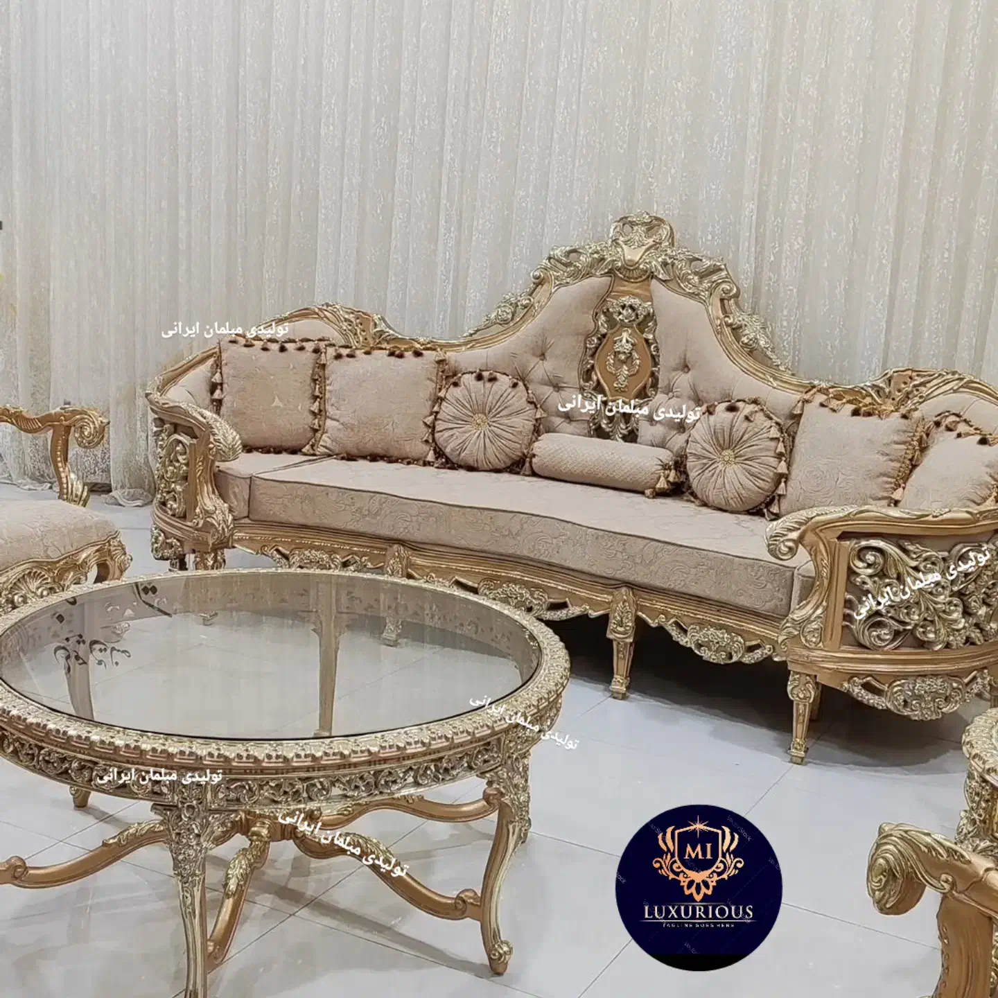 مبل عرشیا پشت و رو منبت از خود کارگاه تا خانه شما|مبلمان خانگی و میز عسلی|مرند, |دیوار