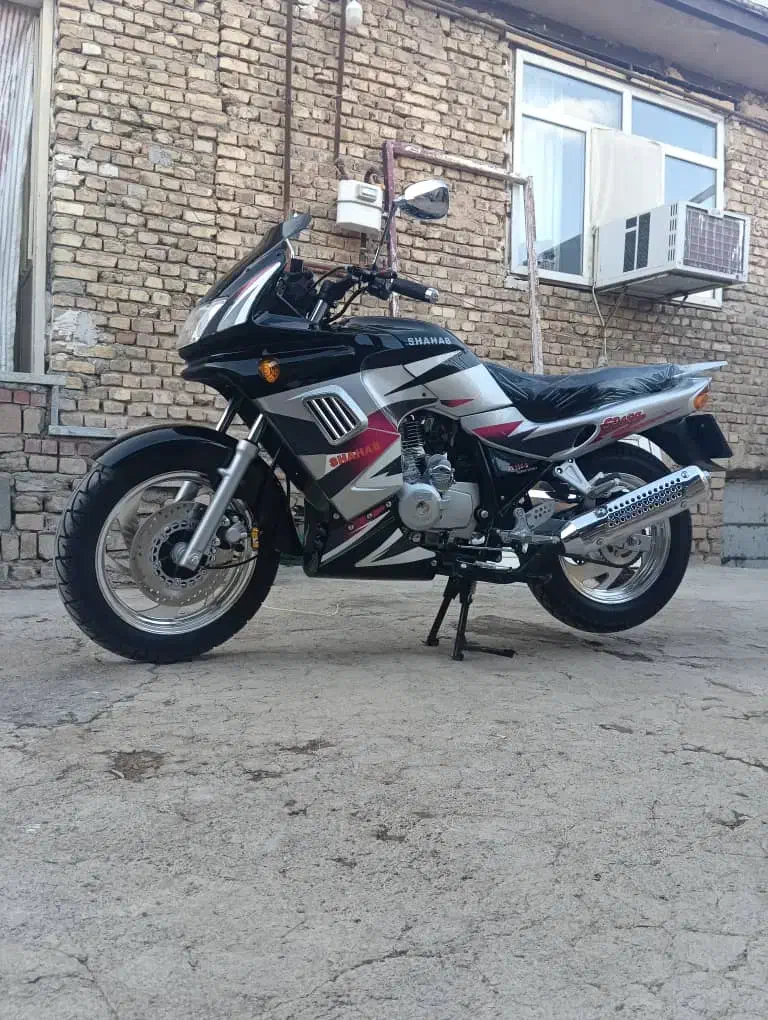 موتور مزایده مدل مدل ۹۳ داری سند سفید کمپانی|موتورسیکلت|همدان, |دیوار