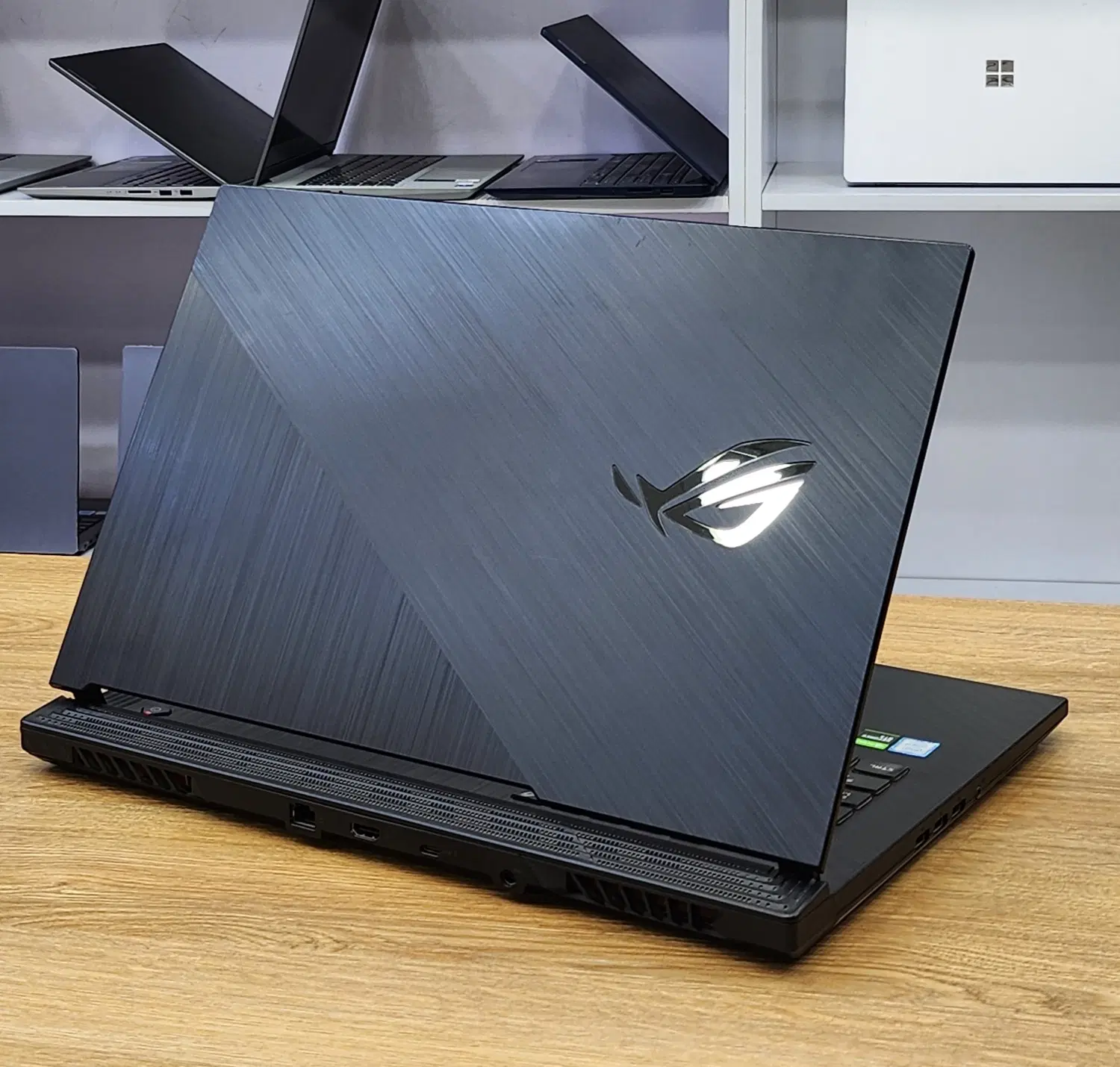 لپتاپ گیمینگ ASUS ROG با 32 گیگ حافظه رم|رایانه همراه|شیراز, ملاصدرا|دیوار