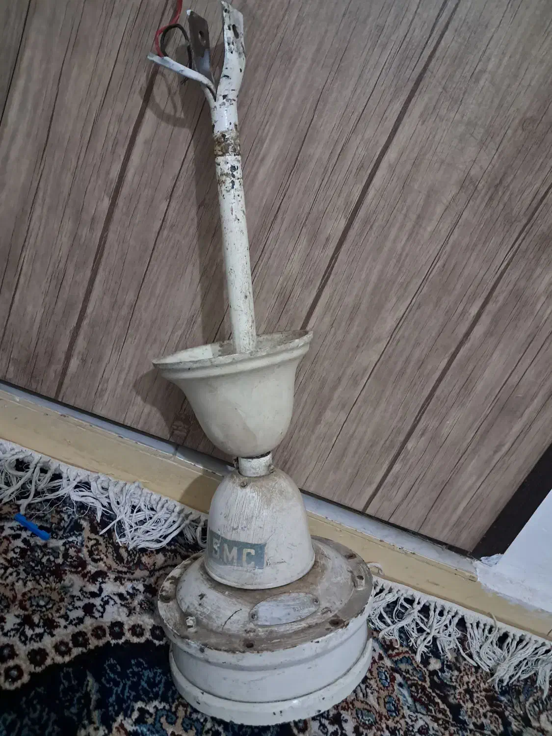 پنکه سقفی|پنکه و تصفیهکنندهٔ هوا|اهواز, کوی مهدیس|دیوار