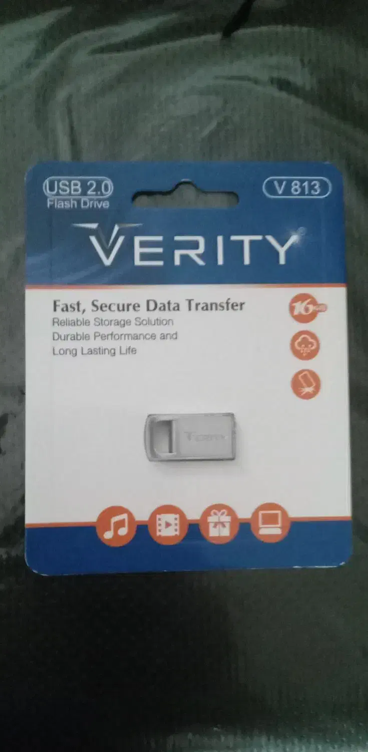 فلش ۱۶ آک .گارانتی مادام العمر|قطعات و لوازم جانبی رایانه|همدان, |دیوار