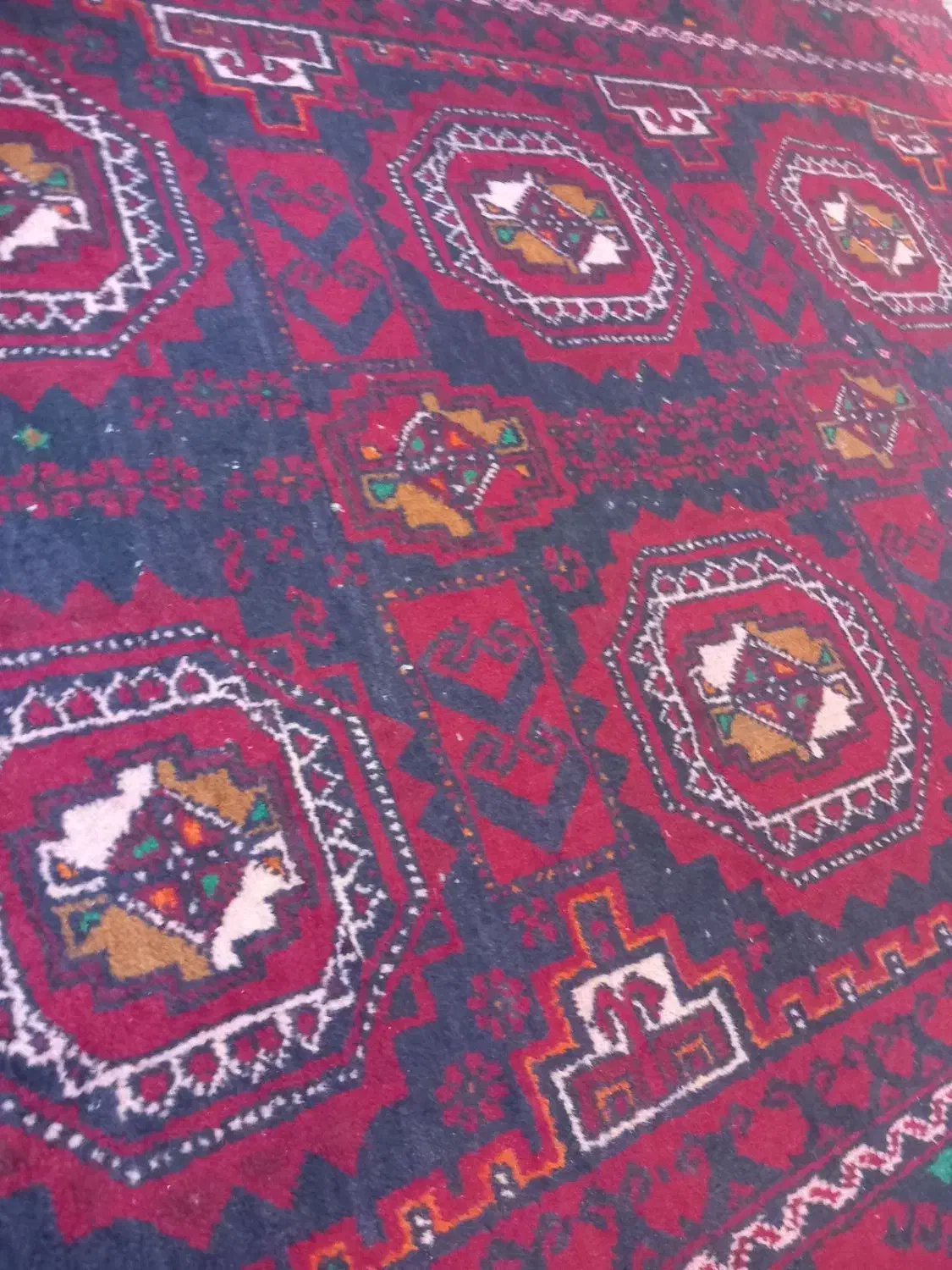 فرش گلیم دستی|فرش|لاهیجان, کوی خزر|دیوار