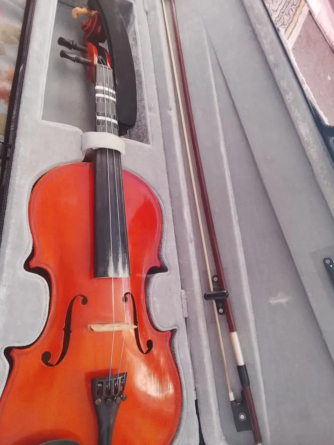 ویالون|ویولن|کرج, دهقان ویلا|دیوار