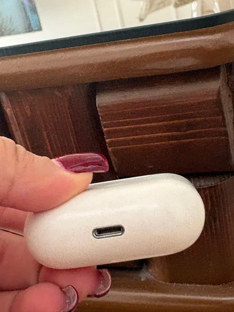 ایرپاد پرو نسل یک دست دوم با جعبه|لوازم جانبی موبایل و تبلت|مشهد, فارغ التحصیلان|دیوار