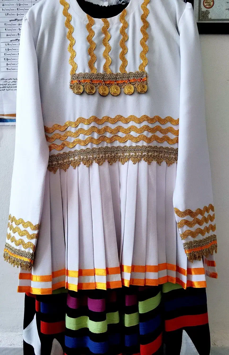 لباس محلی گیلانی|لباس|رودسر, |دیوار