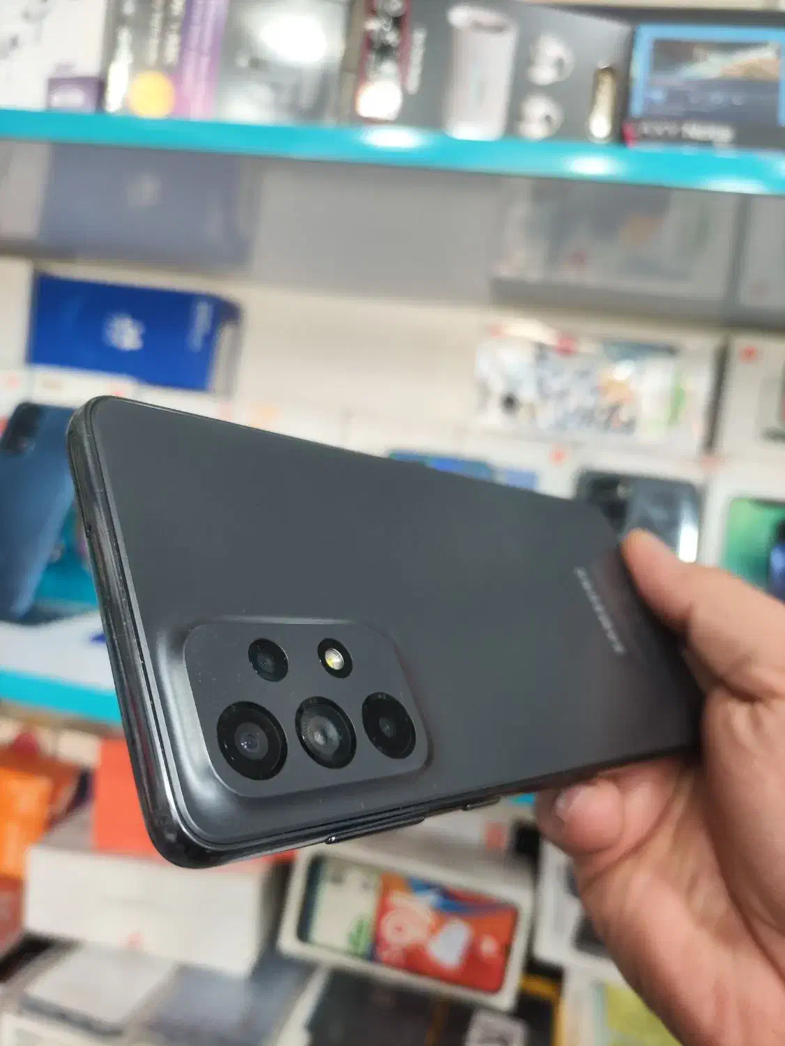 سامسونگ A73 5Gدرحد آک 256G خیلی تمیز|موبایل|قم, نیروگاه|دیوار