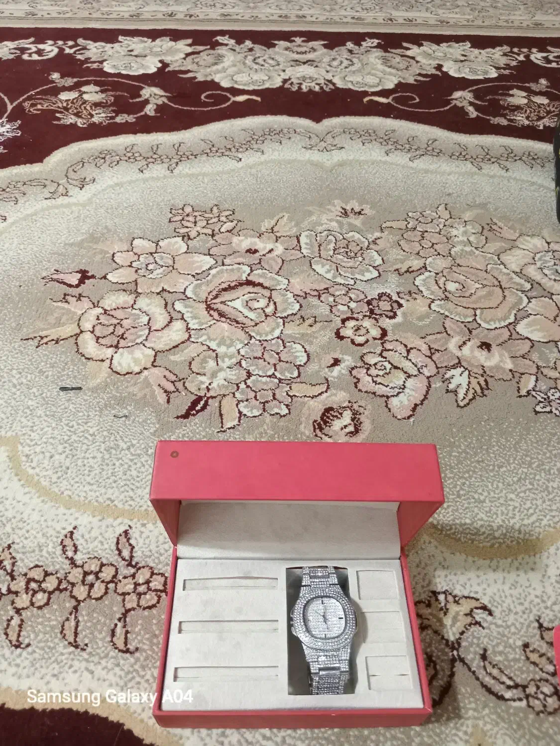 ساعت نگین داردرحدنو|ساعت|آبادان, |دیوار