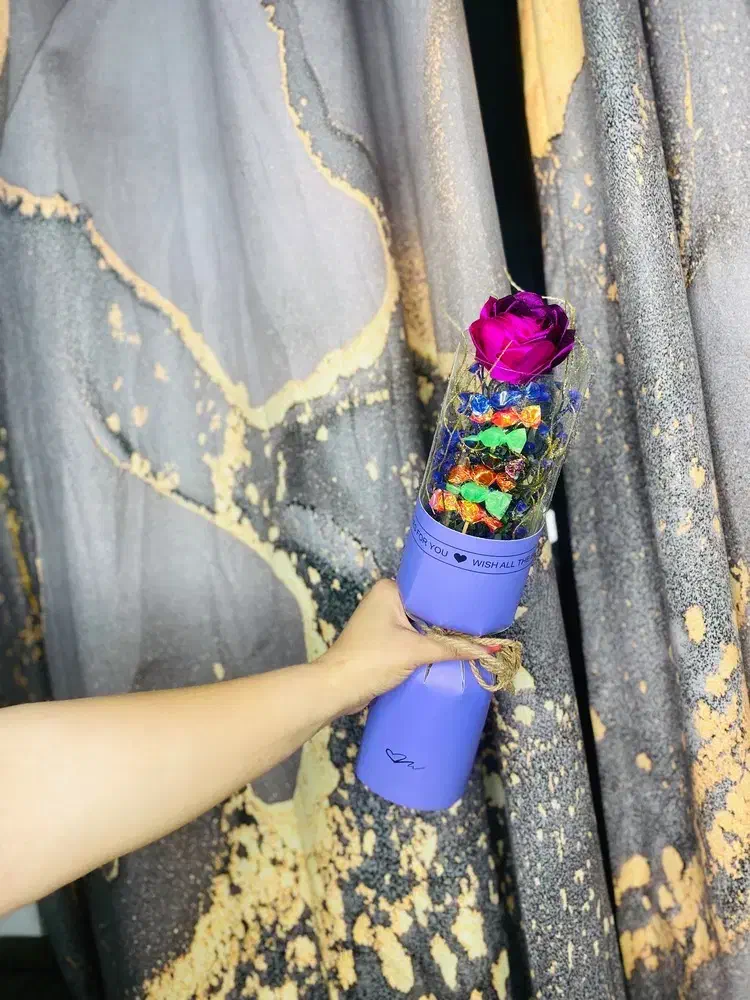 گل تک شاخه|گل مصنوعی|رشت, کوی مهر|دیوار