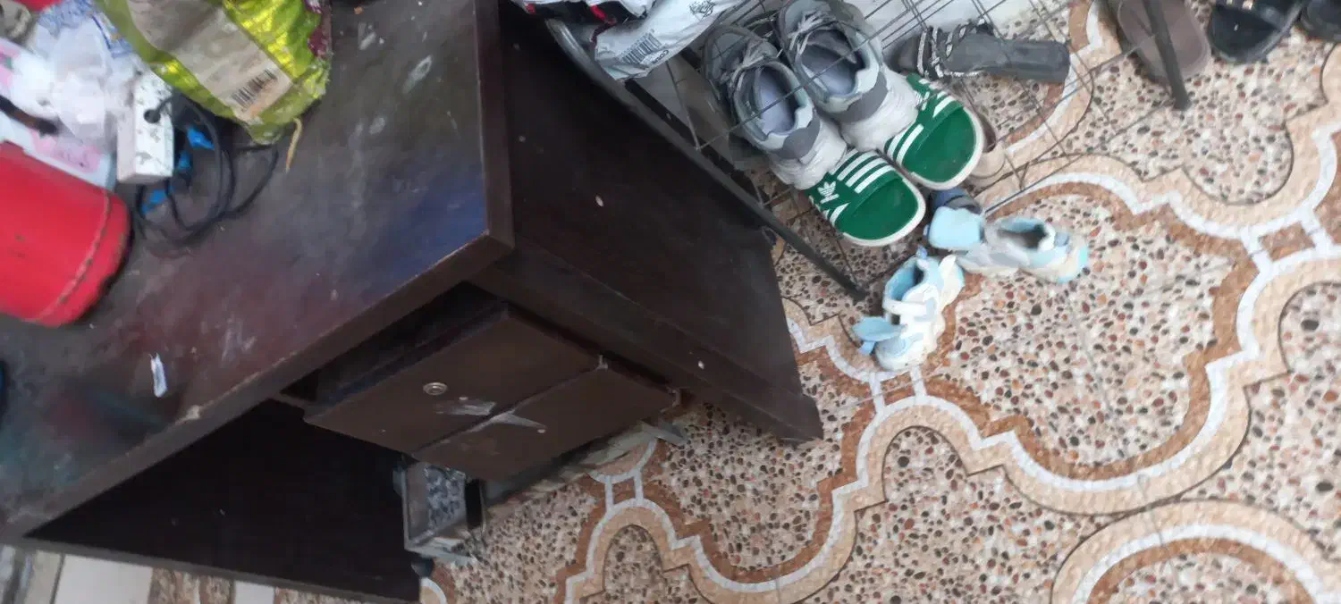 میز. اداری  چوبی|میز تحریر و کامپیوتر|بندر امام خمینی, |دیوار