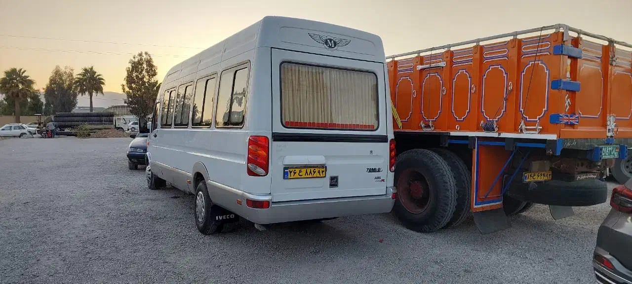 مینی بوس اویکو|خودرو سنگین|شیراز, کوی زهرا|دیوار