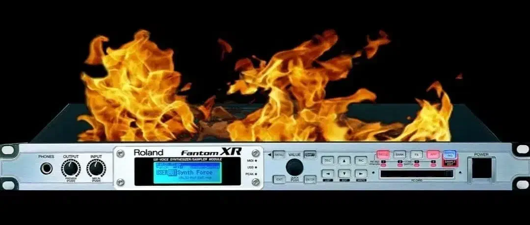 Roland Fantom XR|پیانو، کیبورد، آکاردئون|تهران, امجدیه (خاقانی)|دیوار