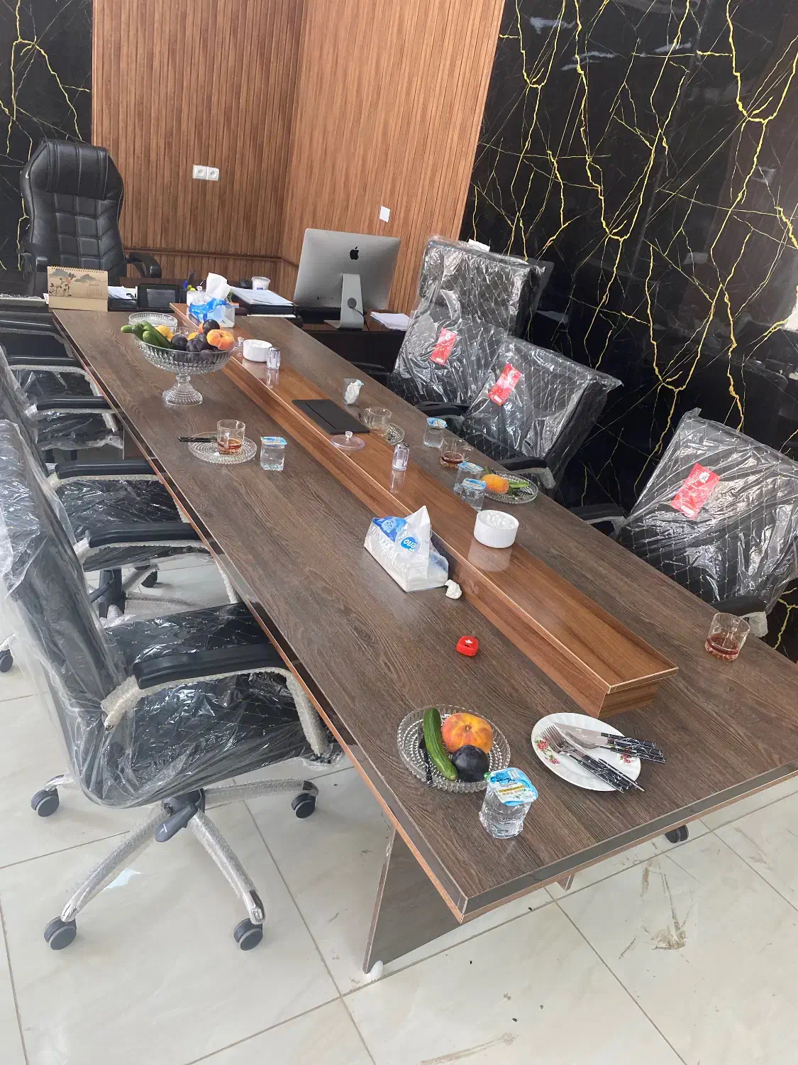 همکار خانم|استخدام بازاریابی و فروش|سرپل ذهاب, |دیوار