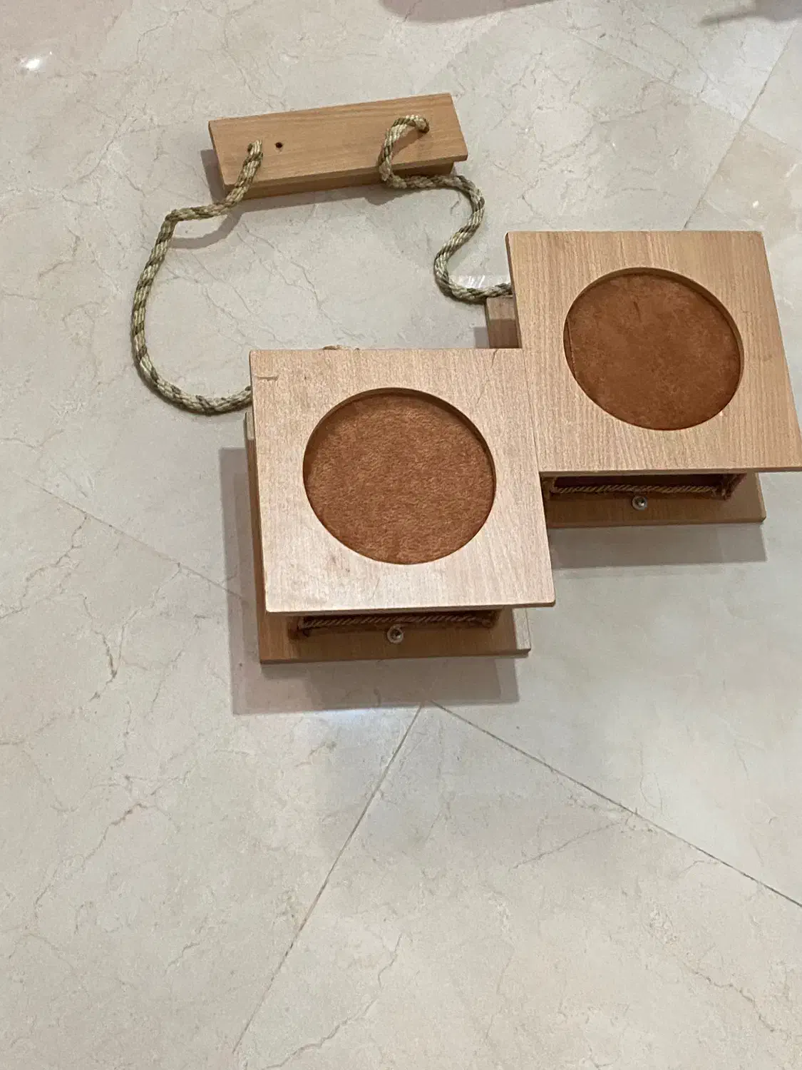 لوستر چوبی سالم|لوستر و چراغ آویز|نوشهر, |دیوار