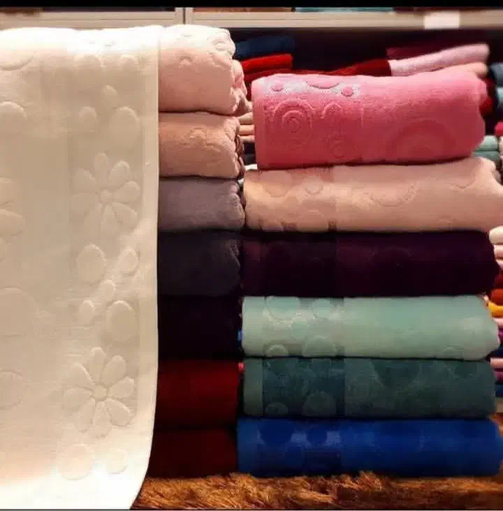 تولیدی حوله استخری و حوله حمامی|سفره، حوله، دستمال آشپزخانه|قرچک, شهرک صنعتی قرچک|دیوار