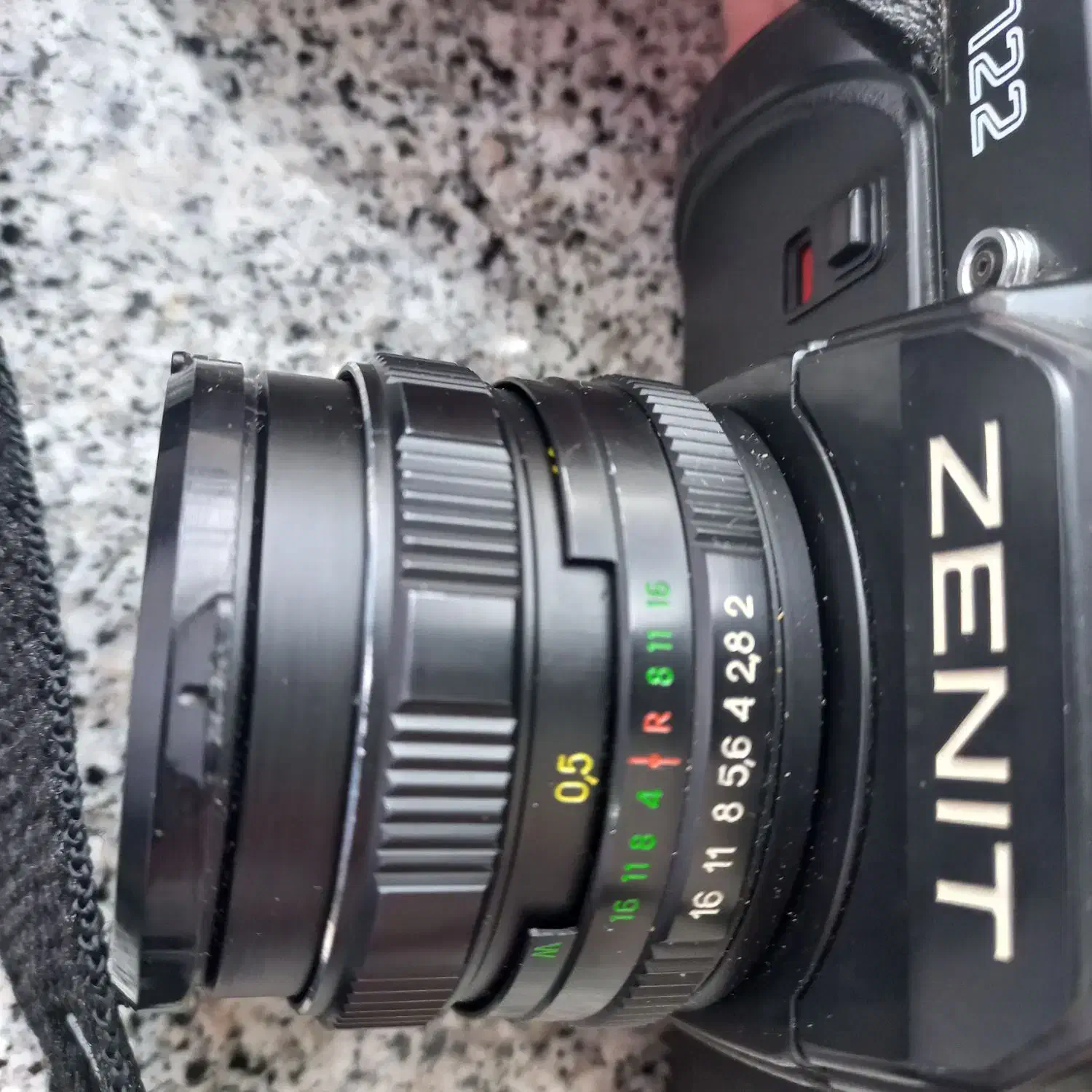 دوربین زنیت|دوربین عکاسی و فیلم‌برداری|همدان, |دیوار