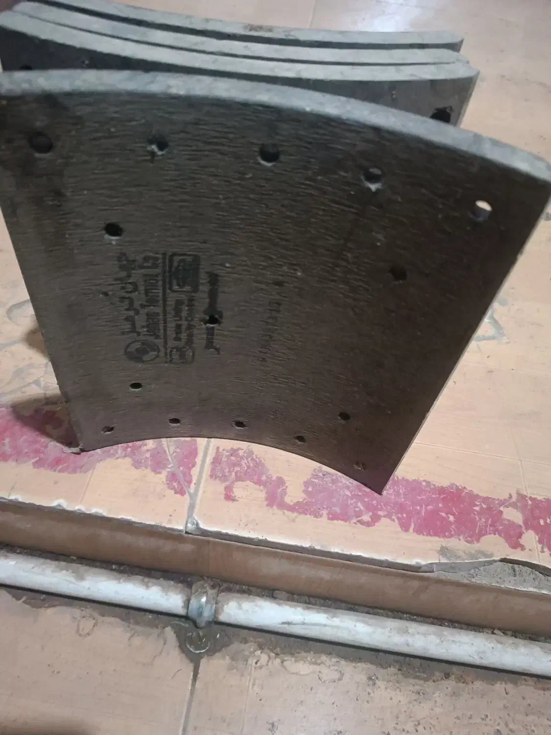 لنت تریلی|قطعات یدکی و لوازم جانبی|بردسکن, |دیوار