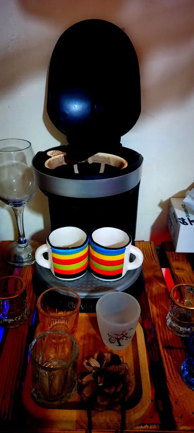 قهوه ساز برقی اسپرسو نونو در حد زیاد استفاده نشده|سماور، چای‌ساز، قهوه‌ساز|کاشان, باغ ماجد|دیوار