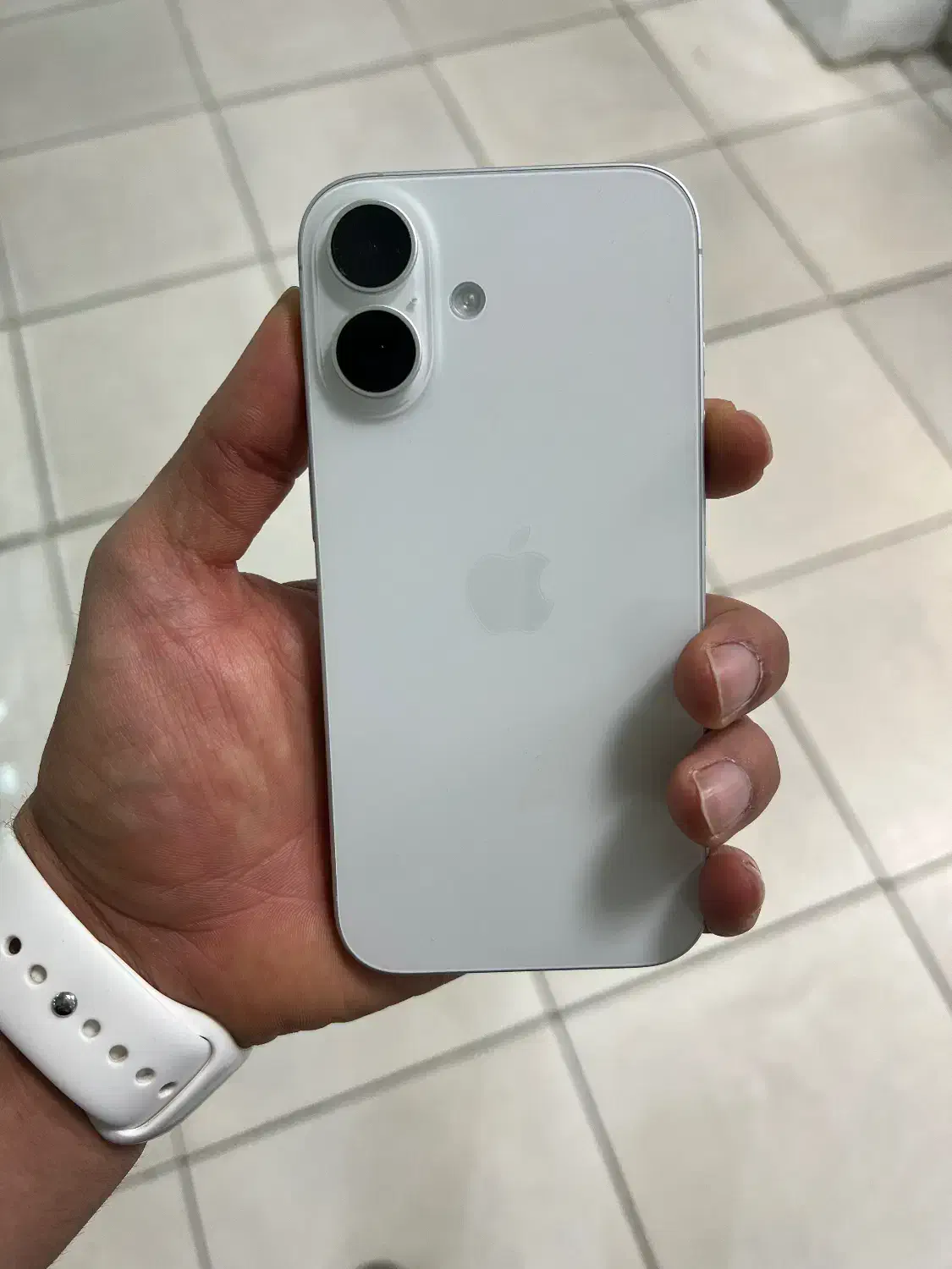 Iphone 16 normal|موبایل|بابل, |دیوار