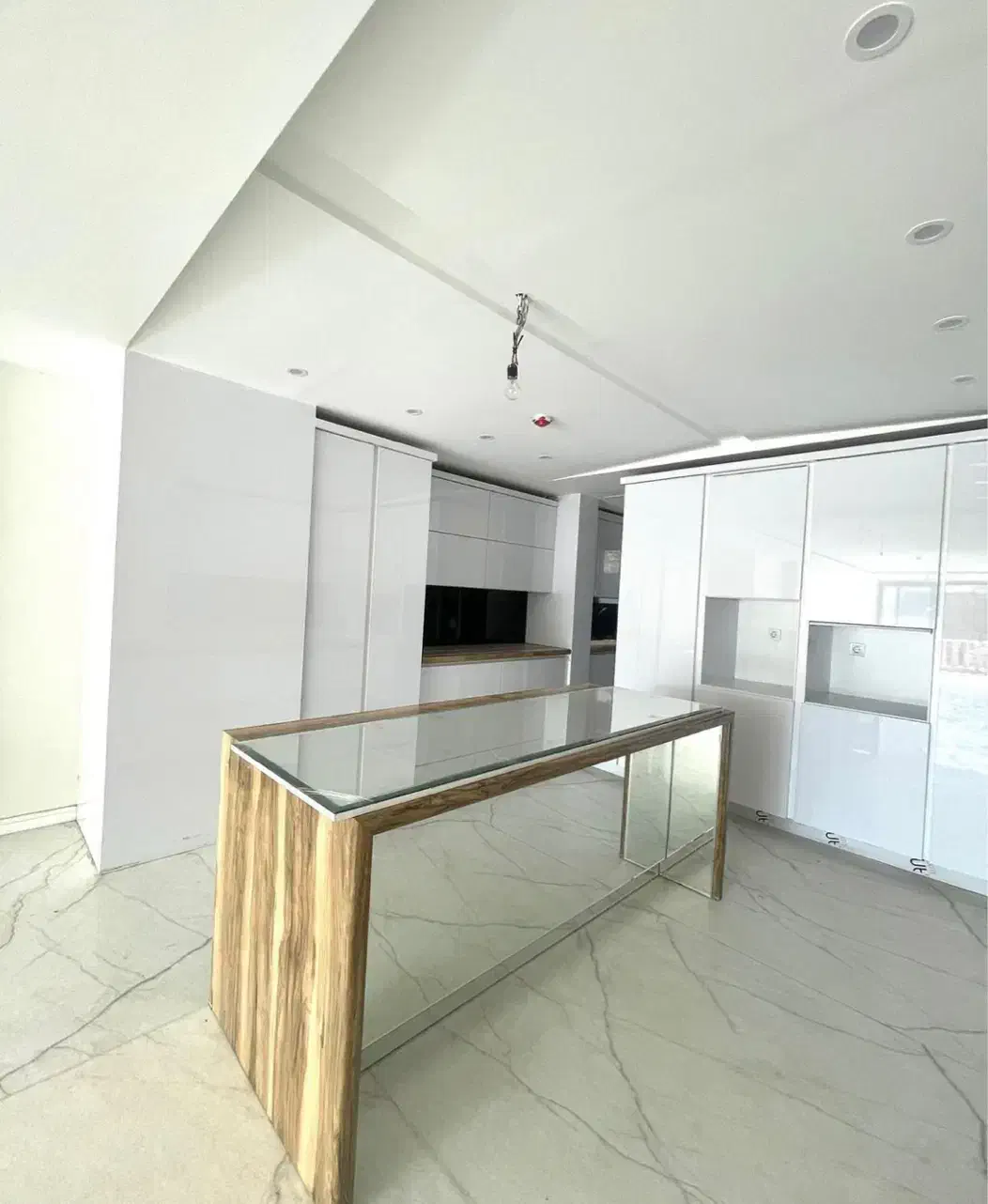 آپارتمان ۲۰۰ متری۴خوابه / ۲ پارکینگ سندی / نوساز|فروش آپارتمان|اهواز, کیانپارس |دیوار