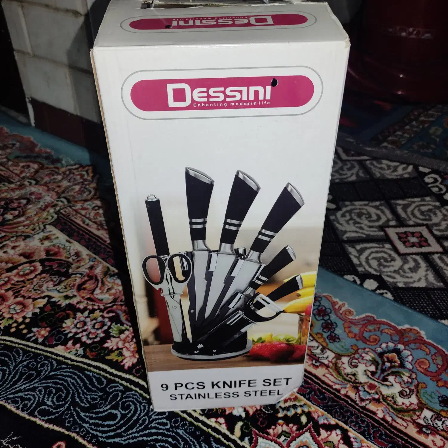 سرویس ۹پارچه کاردوساتورواسیاب دستی سماورکهنه روسی|اجاق گاز و لوازم برقی پخت‌وپز|قم, نخودی|دیوار