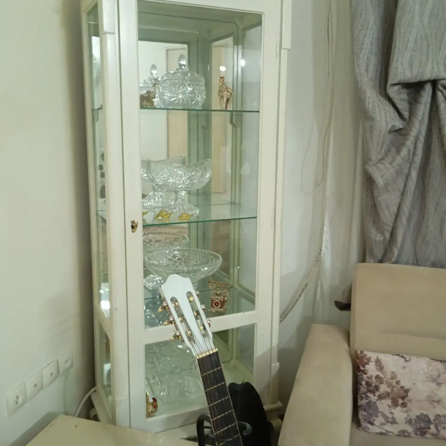 کنجه|بوفه، ویترین، کنسول|مشهد, انقلاب|دیوار