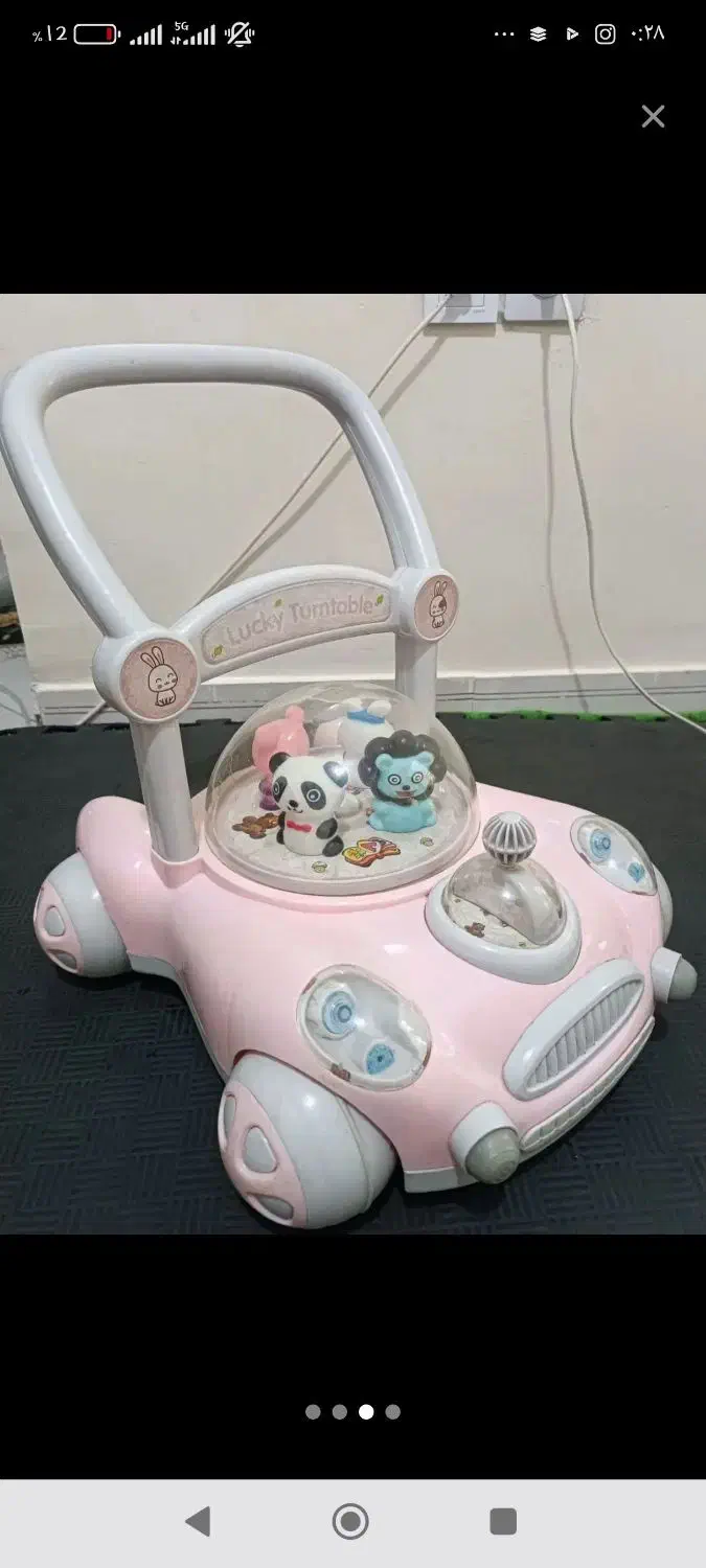 تعدادی لوازم بچه و لباس واکر و...|اسباب و اثاث بچه|شیراز, امام حسین|دیوار