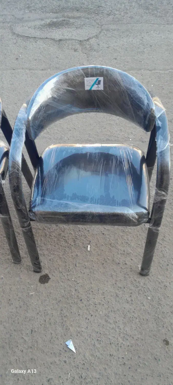 صندلی|صندلی و نیمکت|قم, یزدانشهر|دیوار