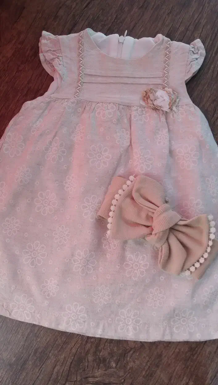 لباس بچه گونه|کفش و لباس بچه|آبیک, |دیوار