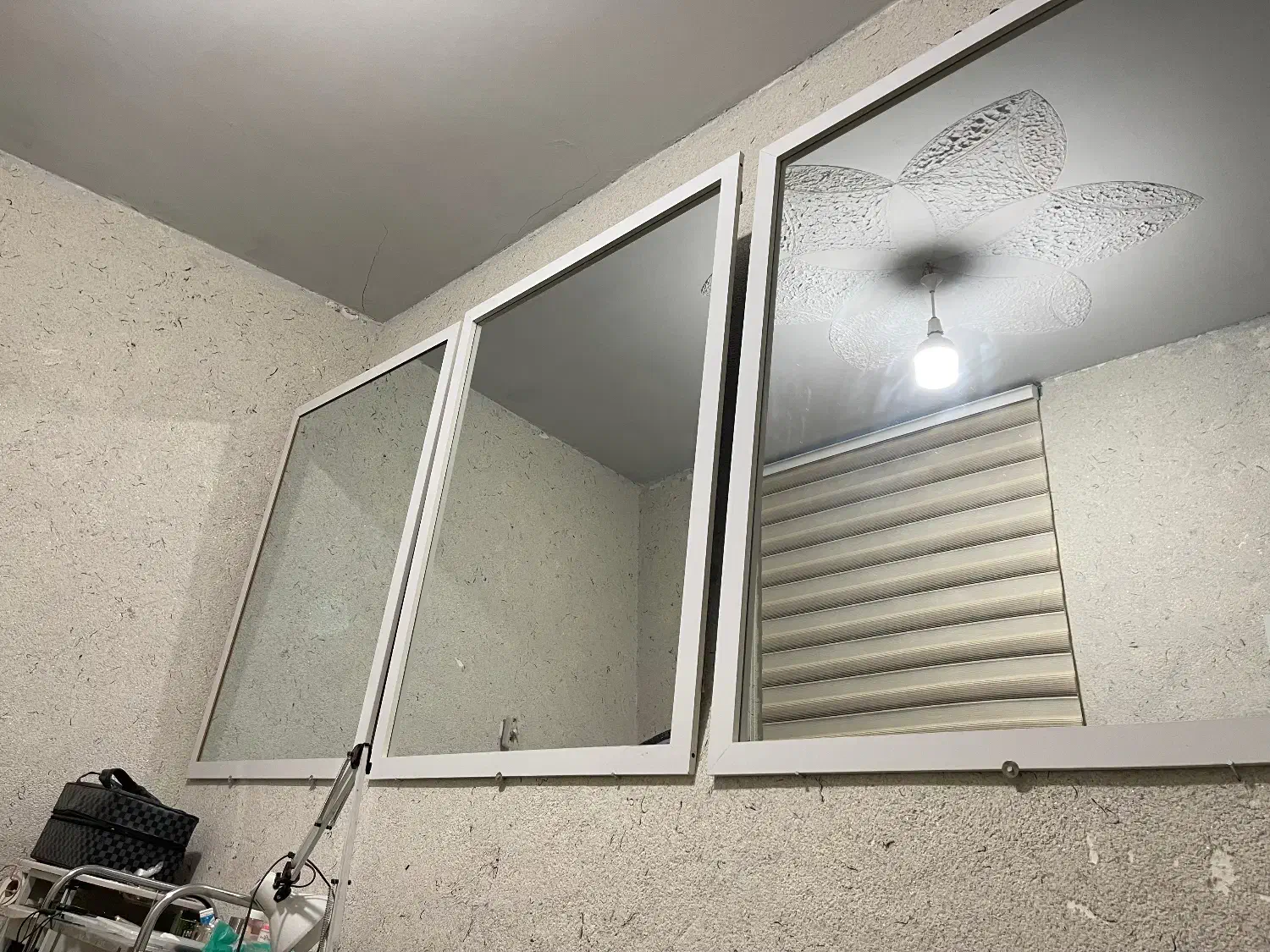 آینه قدی|آینه|خرمآباد, |دیوار