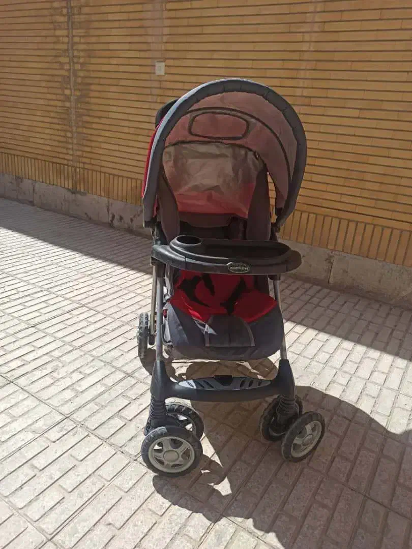 کالاسکه کودک تمیز و سالم mamalove|کالسکه و لوازم جانبی|اصفهان, فرح آباد|دیوار