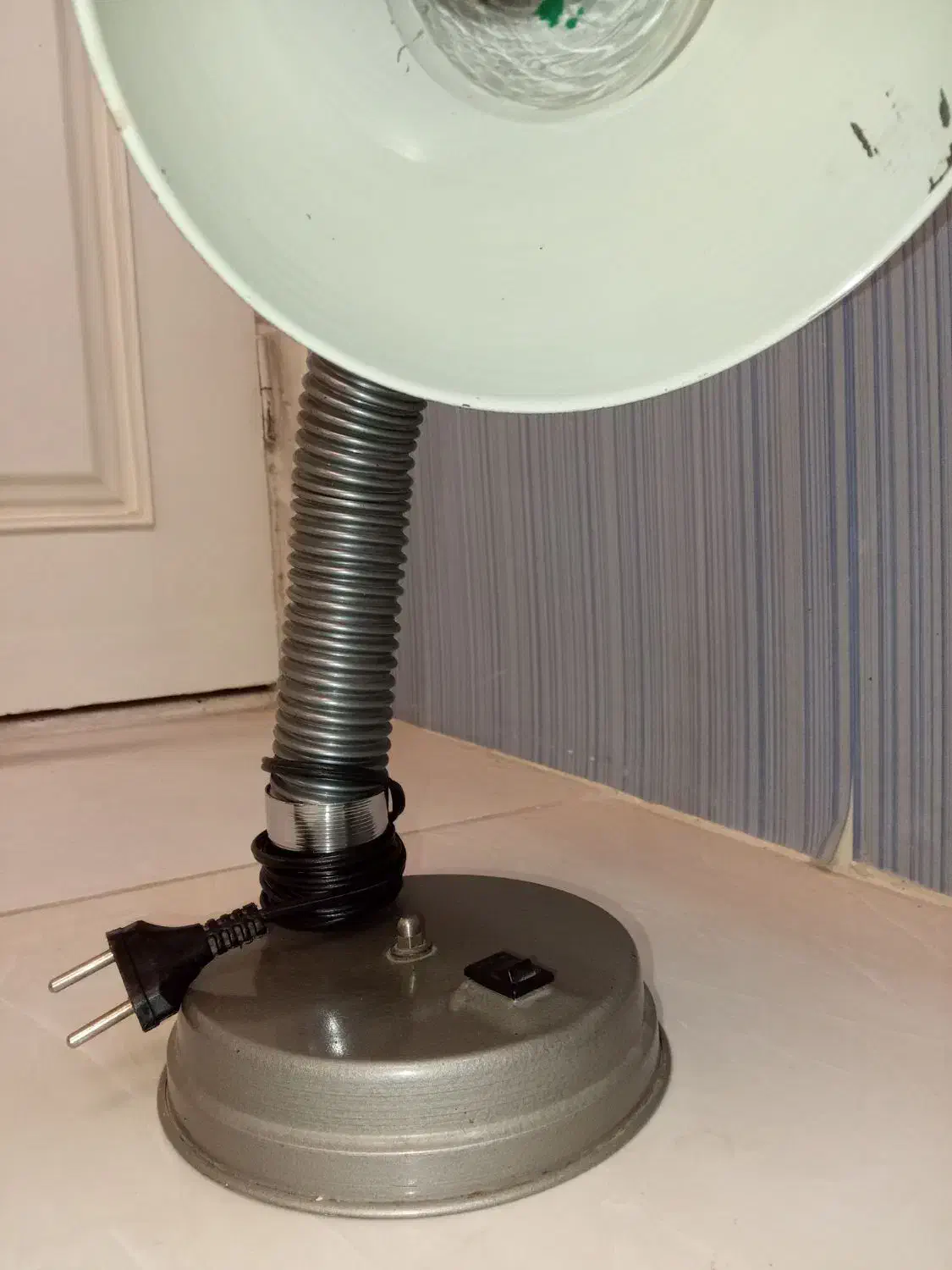 چراغ مطالعه|چراغ خواب و آباژور|مشهد, امام رضا (ع)|دیوار