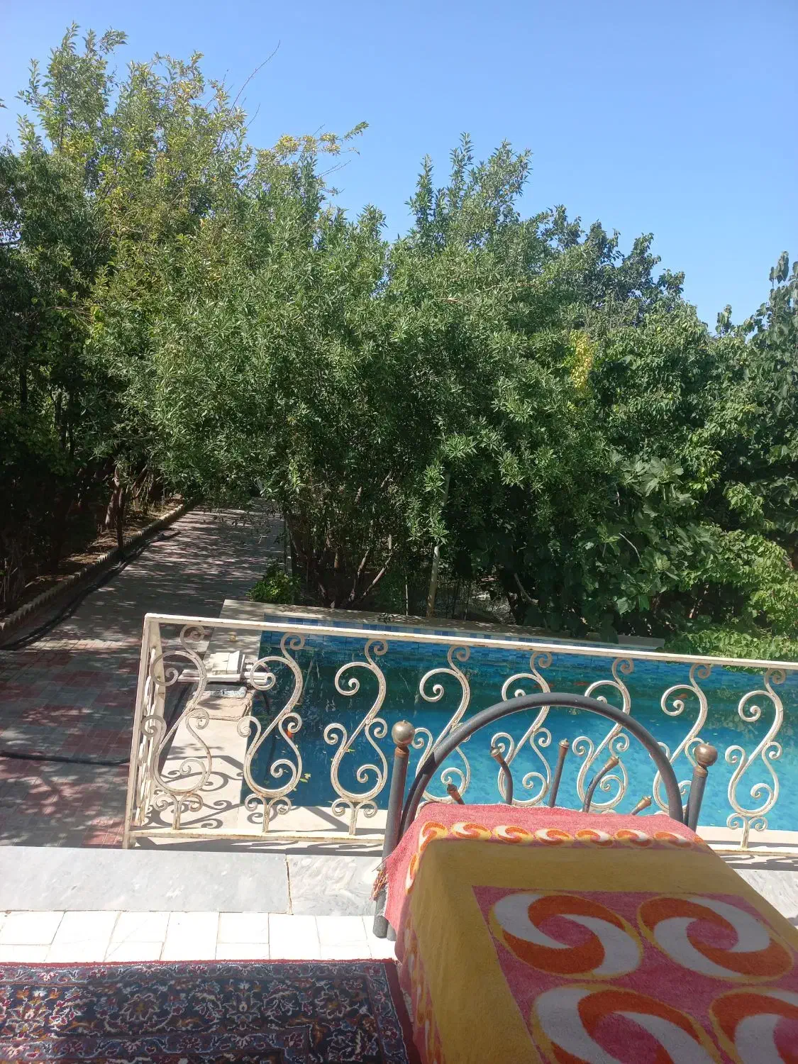 اجاره روزانه/هفتگی/ویلا باغ روستای یولاق|اجارهٔ کوتاه‌مدت ویلا و باغ|ساوه, |دیوار