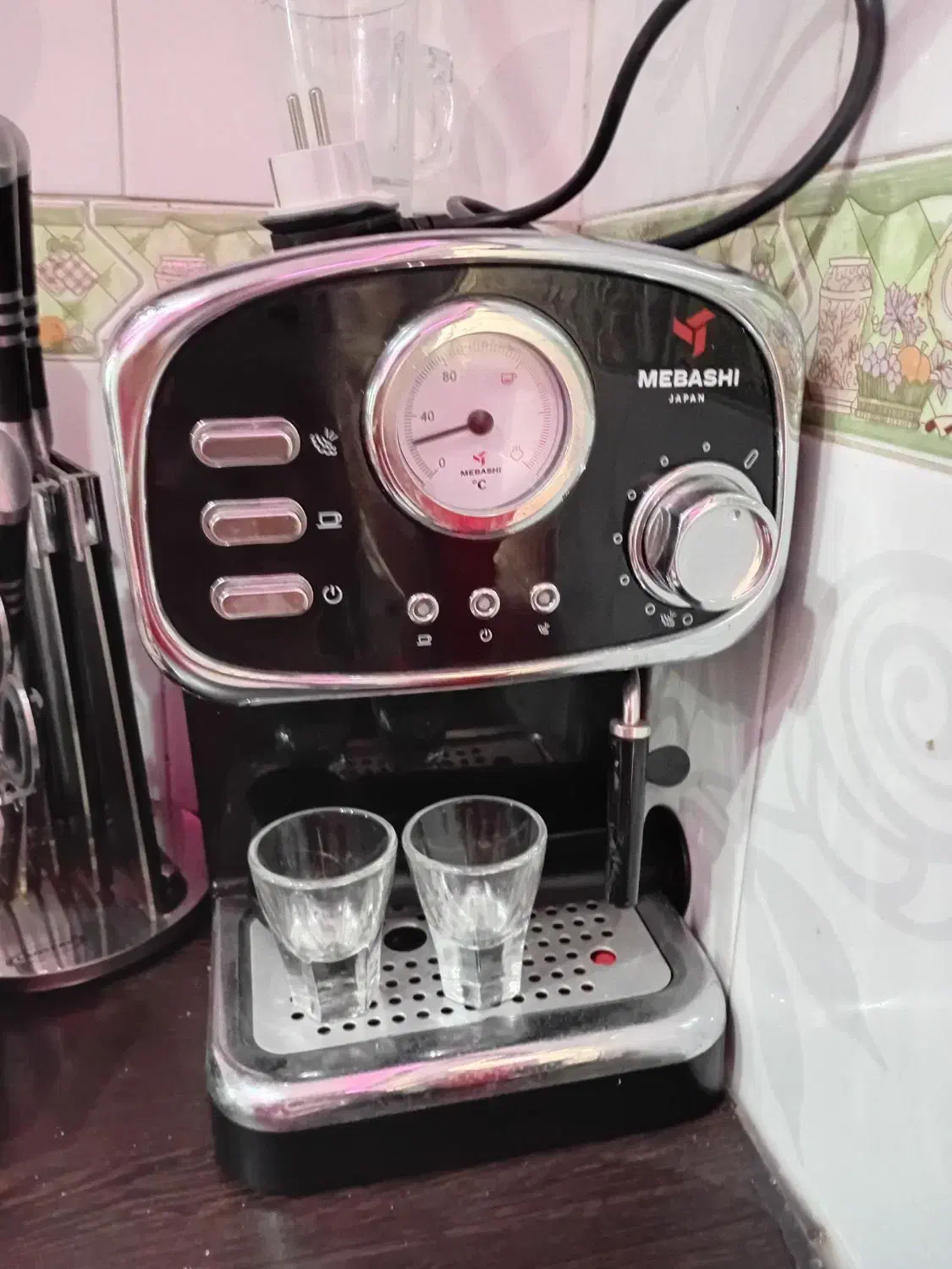 مباشی ۲۰۱۰ درحد نو|سماور، چای‌ساز، قهوه‌ساز|رشت, حمیدیان|دیوار