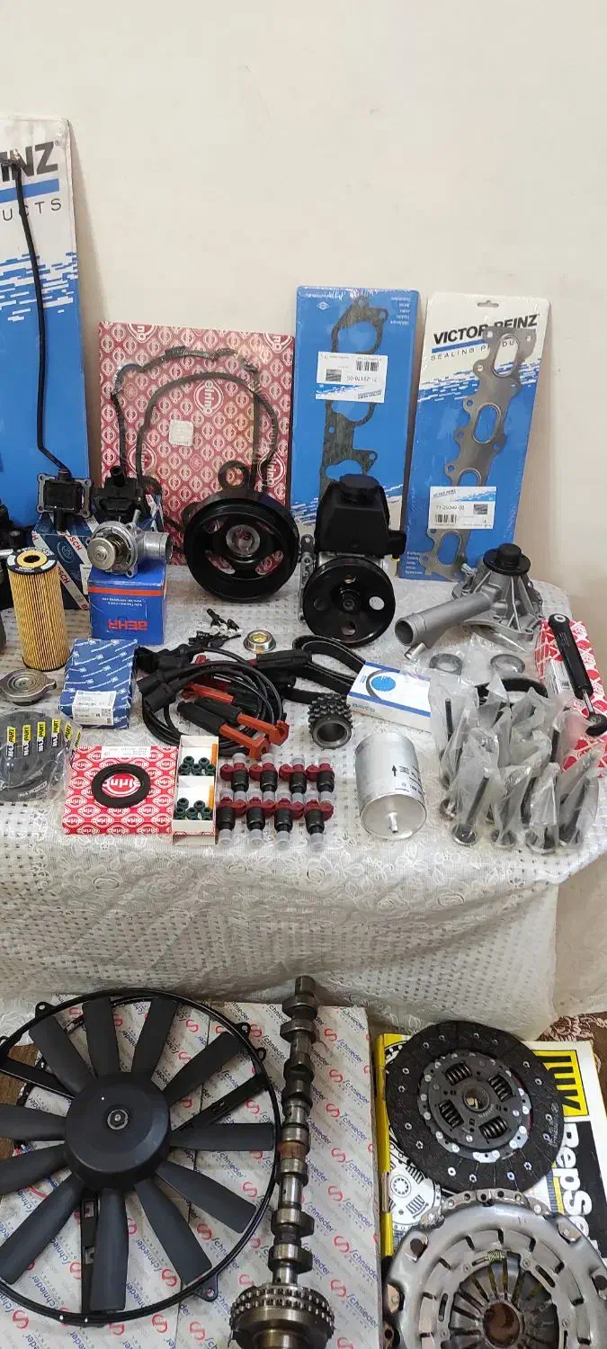 لوازم بنز اسپرینتر ۳۱۴ وموسو وام بی ۱۴۰|قطعات یدکی و لوازم جانبی|مشهد, بهارستان|دیوار