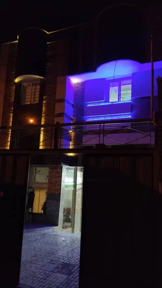 ۱۴۰ متر خانه دو طبقه عطار|فروش خانه و ویلا|نجف‌آباد, فاز ۳ شهرک آزادگان|دیوار