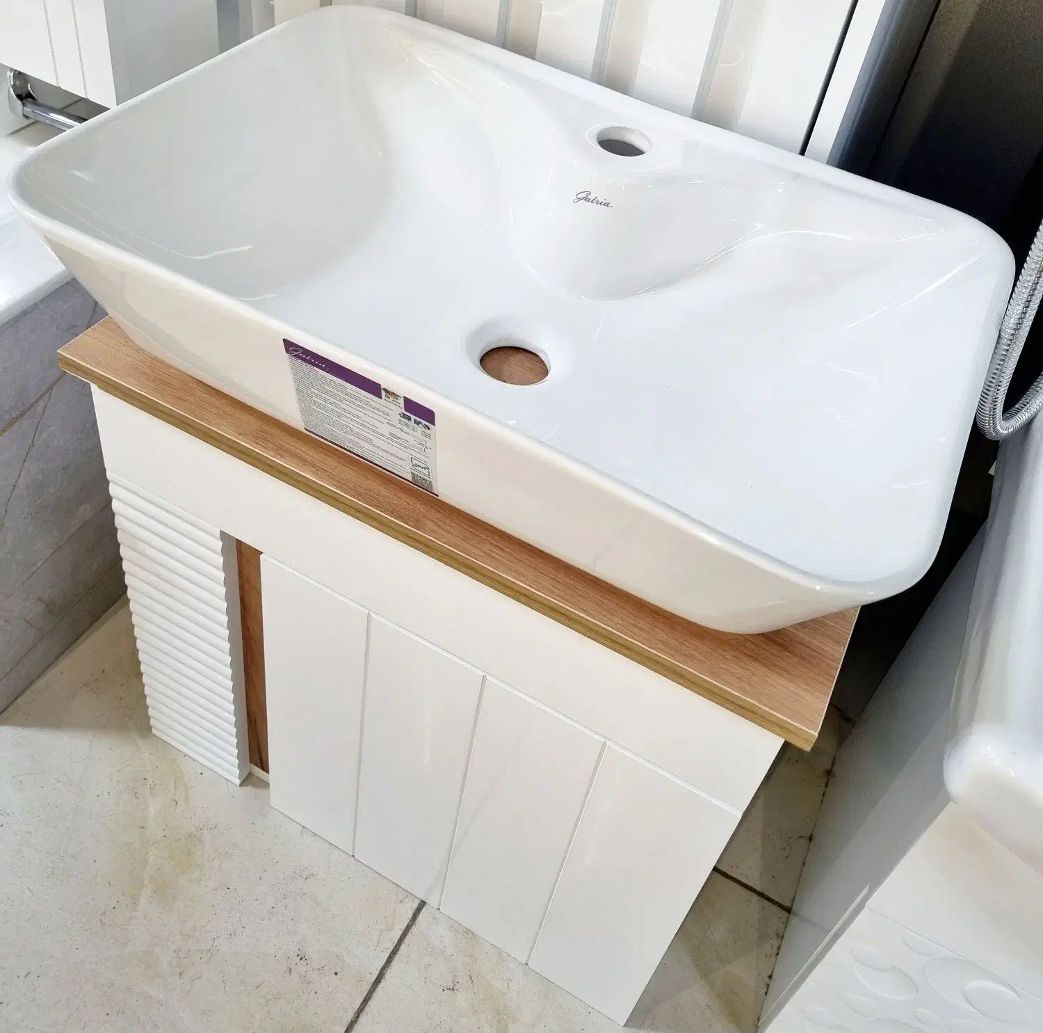 روشویی وود لایف سایز ۶۰ سانتیمتر|لوازم سرویس بهداشتی|تبریز, |دیوار