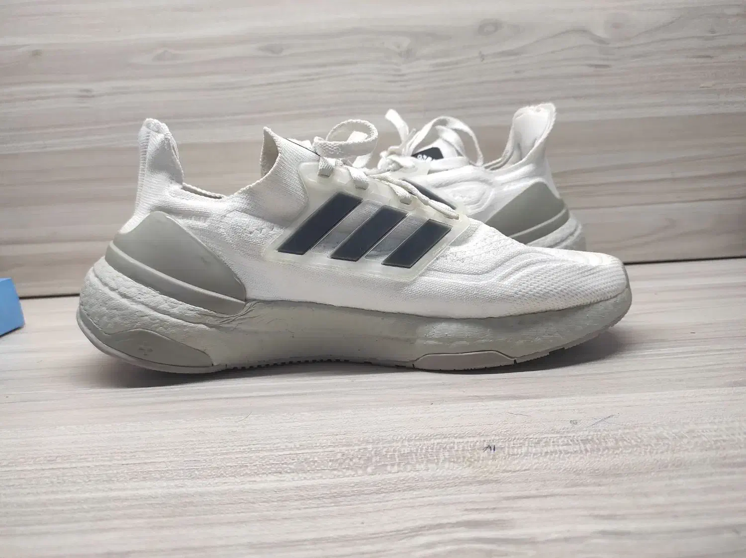 کفش آدیداس|کیف، کفش، کمربند|مرند, |دیوار