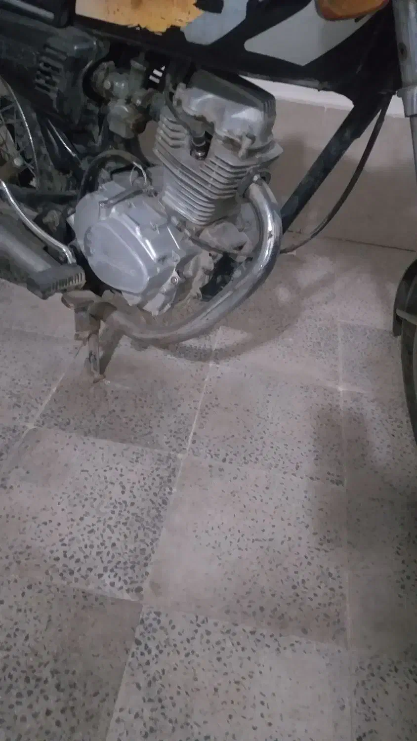 موتور هندا ۱۲۵|موتورسیکلت|همدان, |دیوار