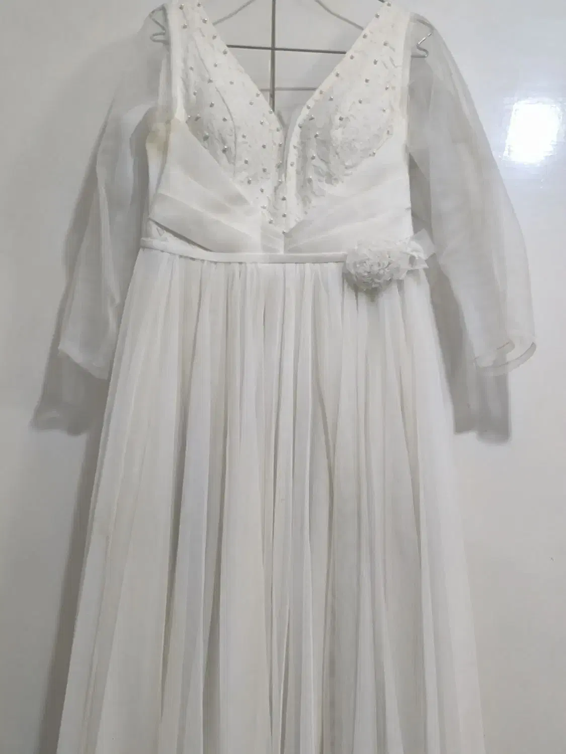 لباس مجلسی|لباس|اندیشه, اندیشه فاز ۱|دیوار