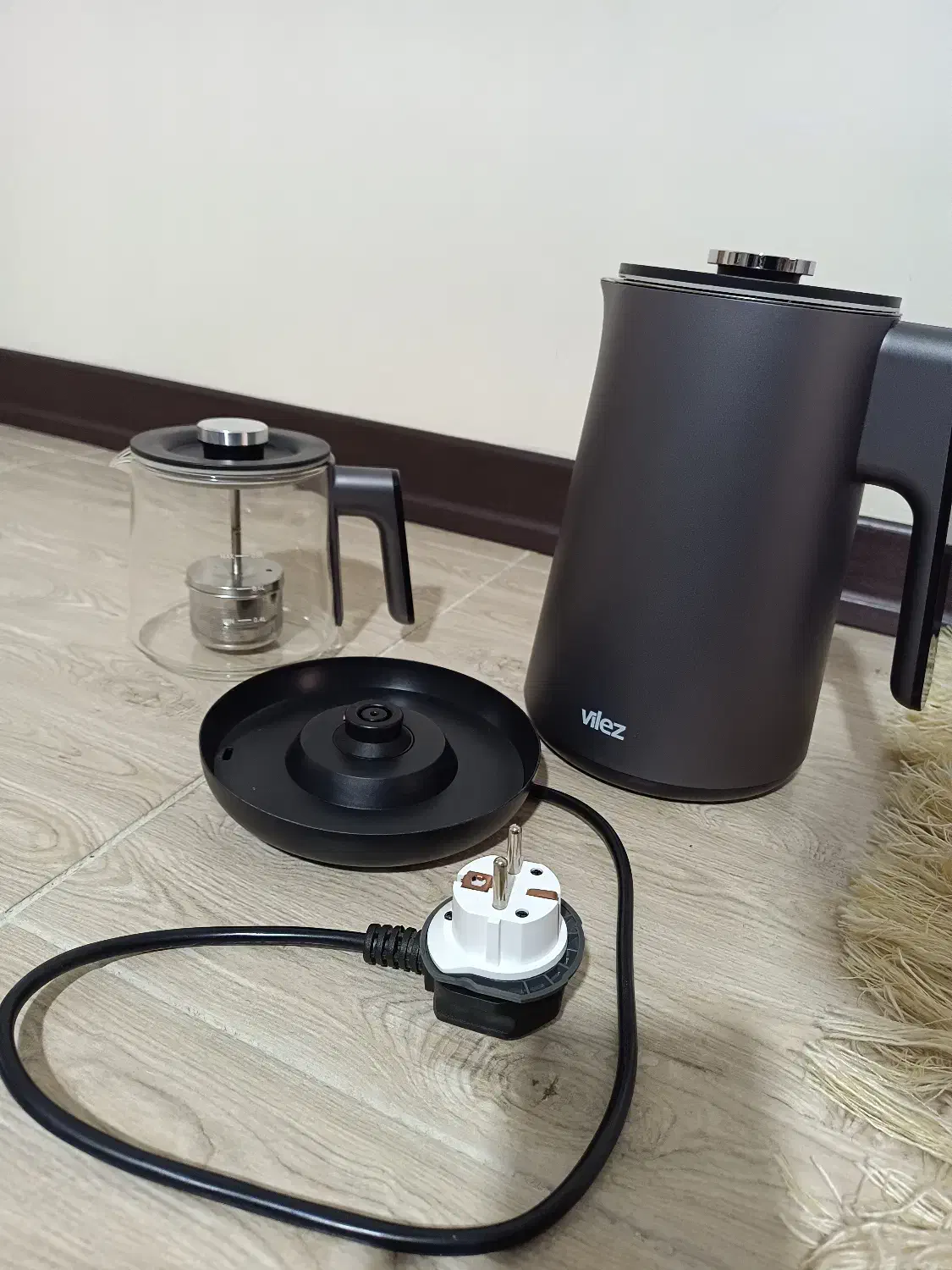 چای ساز برقی در حد نو|سماور، چای‌ساز، قهوه‌ساز|فردیس, شهرک شهید حسینی|دیوار