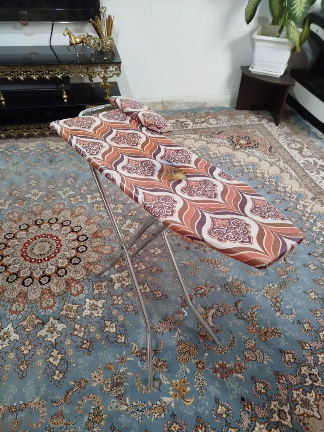 میز اتو|اتو و لوازم اتو|الیگودرز, |دیوار