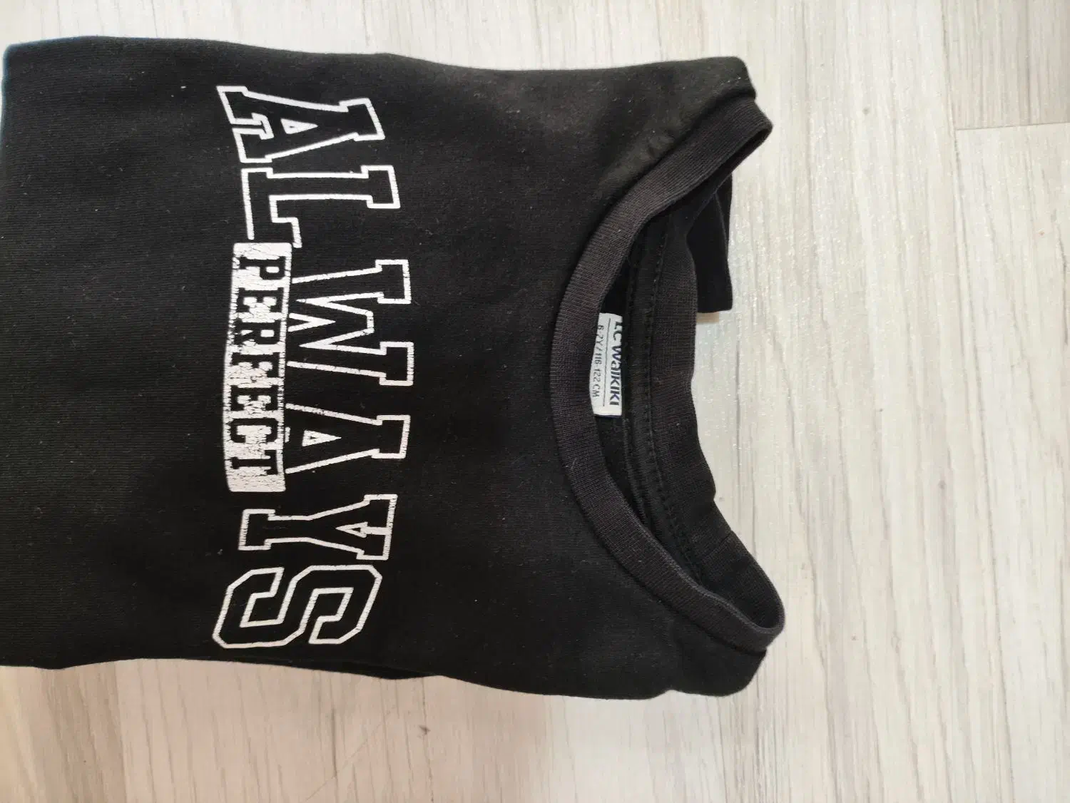 کفش کامفورت آمریکایی. لباس ترک و برند از۲تا۸ سال|کفش و لباس بچه|اردبیل, |دیوار