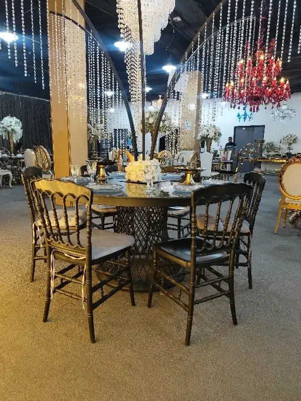 صندلی / فروزان / باغ تالار|عمدهفروشی|بندر ماهشهر, |دیوار