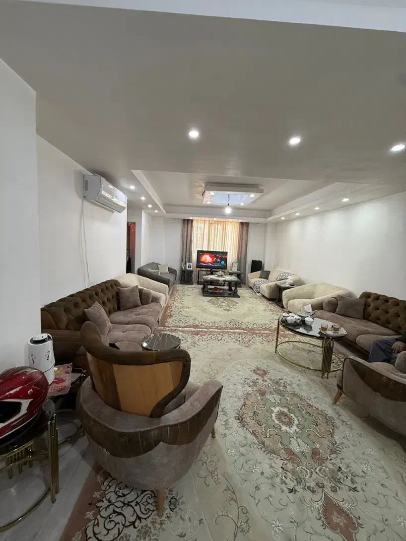 فروش واحد۱۴۰ متری خیابان تهران|فروش آپارتمان|نظرآباد, نظرآباد|دیوار